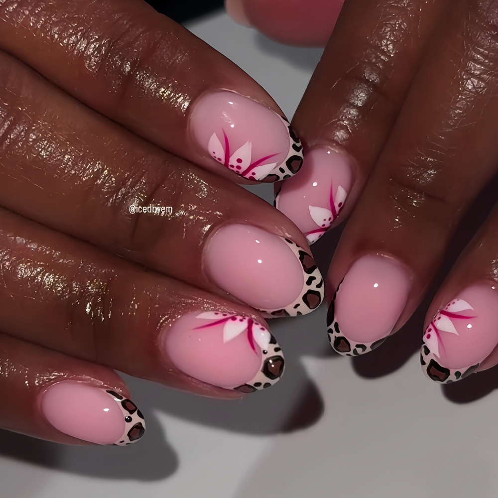 Short long fake nails for wome - Nail Art Aesthetic review and price